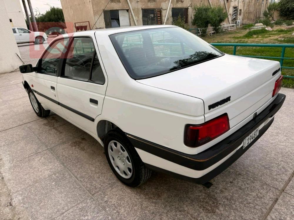 بيجو 405